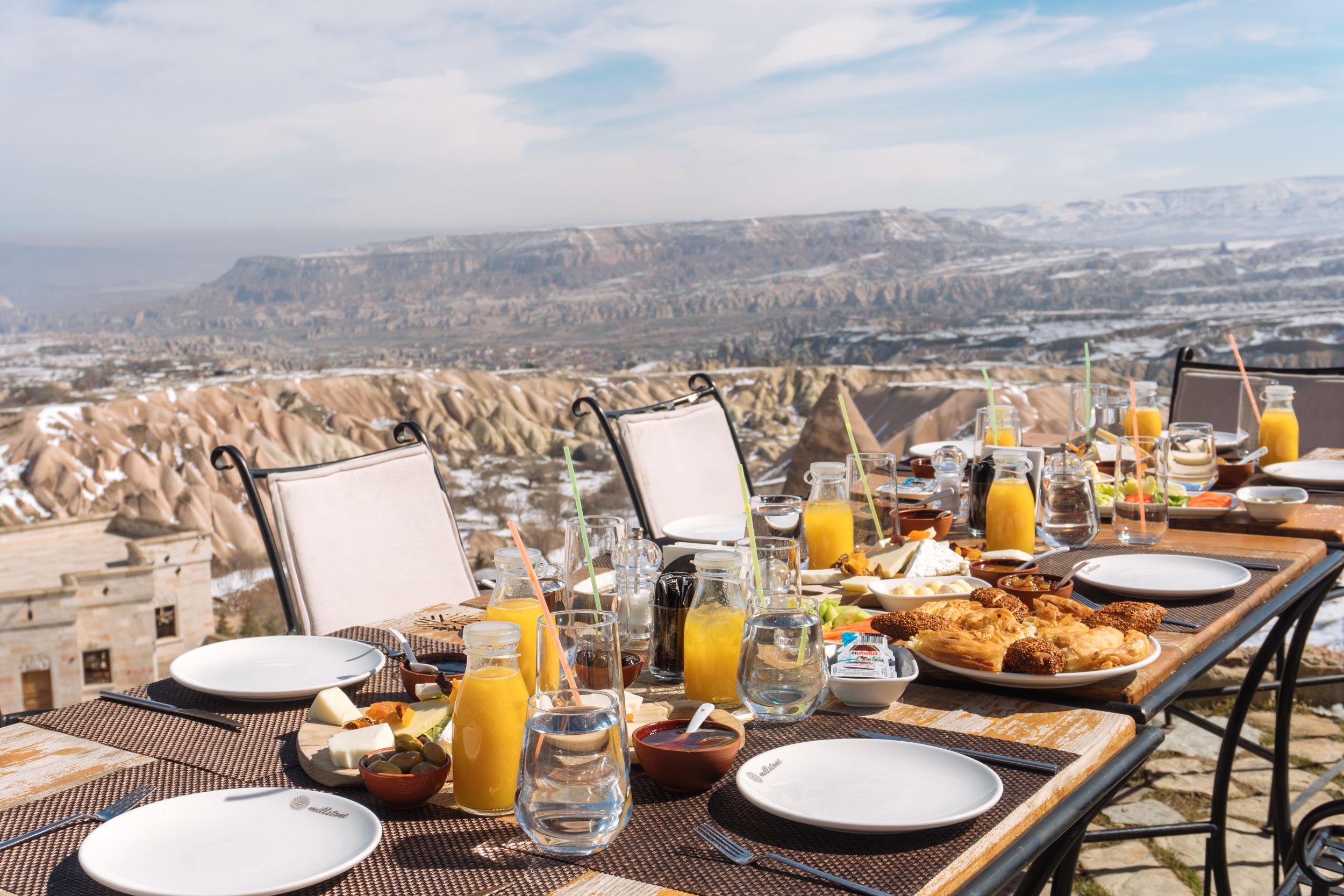 אוצ'יסר Millstone Cave Suites Hotel מראה חיצוני תמונה