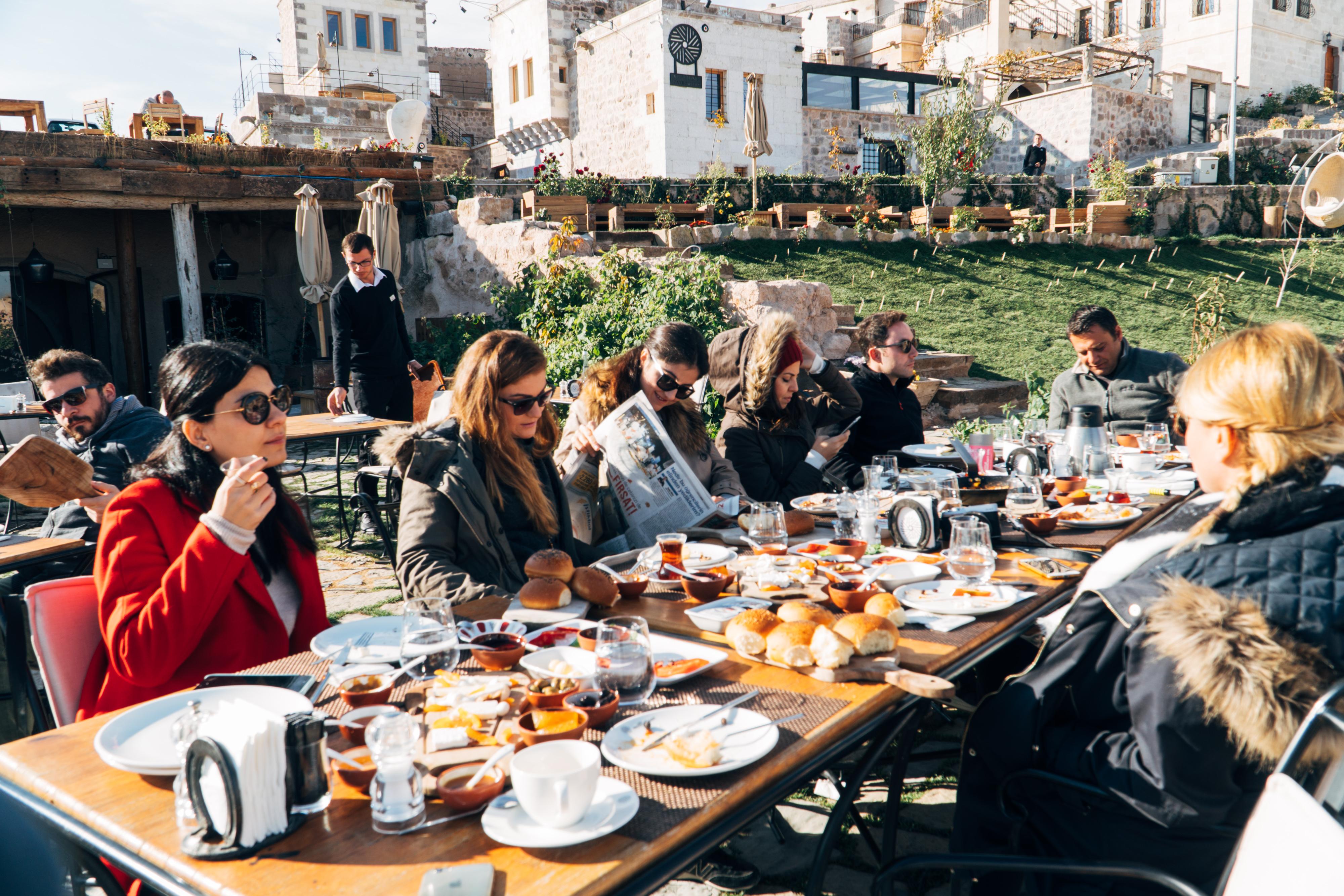 אוצ'יסר Millstone Cave Suites Hotel מראה חיצוני תמונה